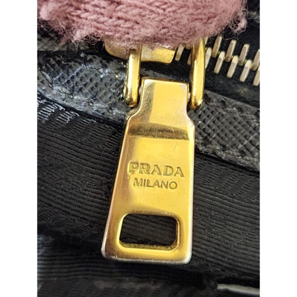 Authentic Prada Nylon and Saffiano Patent Leather Promenade Bag Black - Picture 7 of 13
